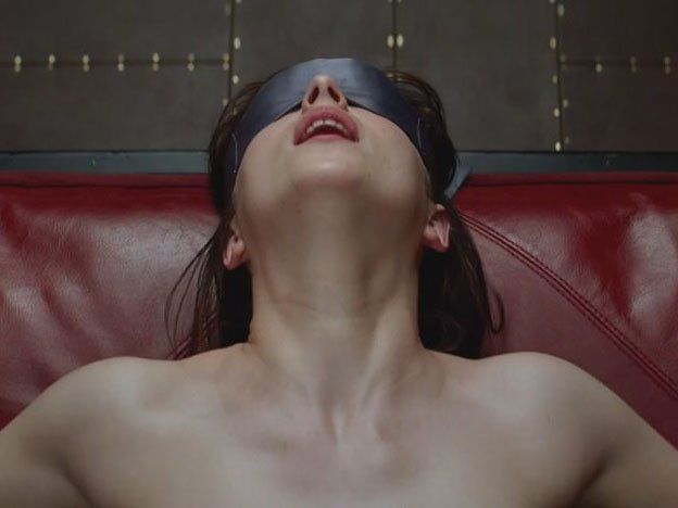 Mirá el primer tráiler de la película 50 sombras de Grey