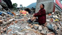 Hay 16 desaparecidos. Terremoto en China: un sismo de magnitud 6,8 provocó la muerte de 46 personas y decenas de heridos