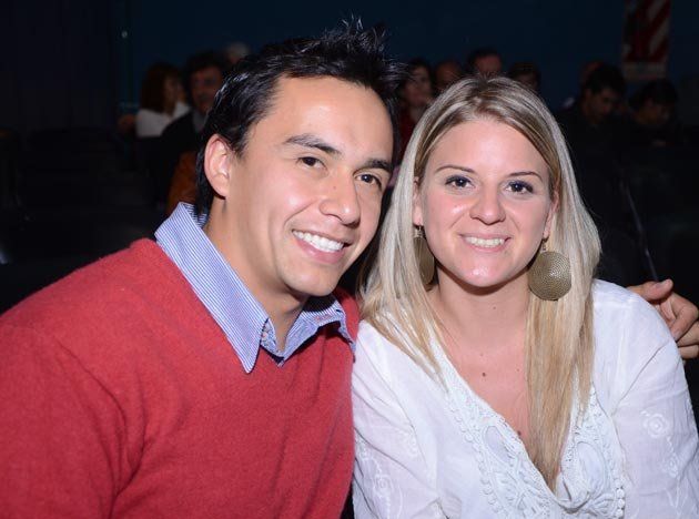 El humorista Dady Brieva brilló en el Teatro Roma. Aquí las fotos de los espectadores
