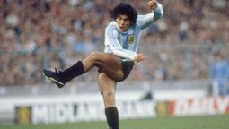 Maradona marcó un hat-trick para la Selección argentina ante Austria en 1980.
