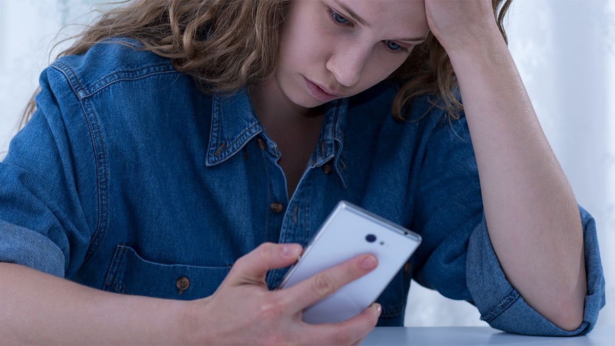 Diputados analiza el proyecto contra la violencia de género digital.