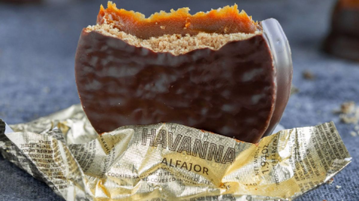 Para la inteligencia artificial el alfajor Havanna de chocolate está en el puesto número 1. Polémico y discutible. Para la inteligencia artificial el alfajor Havanna de chocolate está en el puesto número 1. Polémico y discutible.