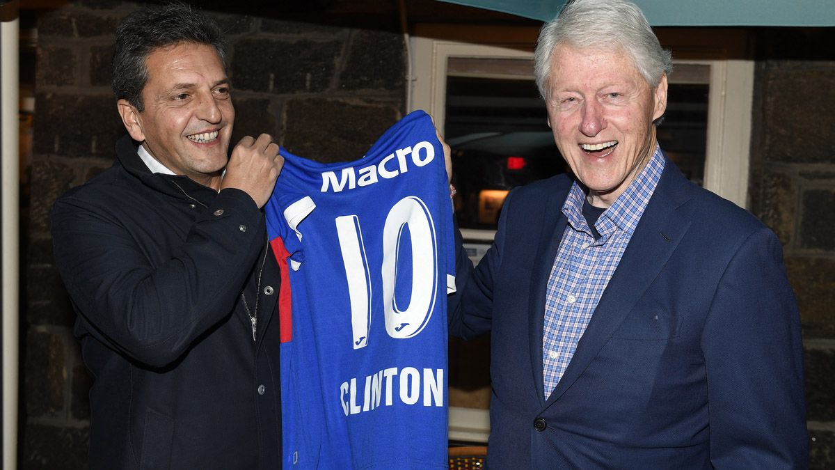 Massa cenó con Bill Clinton: los detalles de la reunión