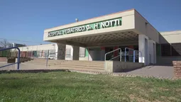 El niño está internado en grave estado en el hospital Notti. El niño está internado en grave estado en el hospital Notti.