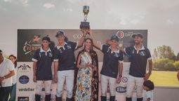 Los campeones con la Reina y la Copa del Vendimia.