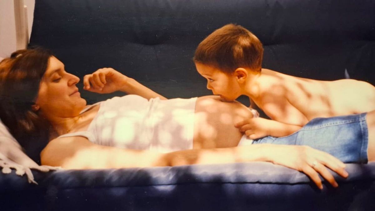 Pocos días antes del parto de Salvador, que nació en la semana 26. Pocos días antes del parto de Salvador, que nació en la semana 26.