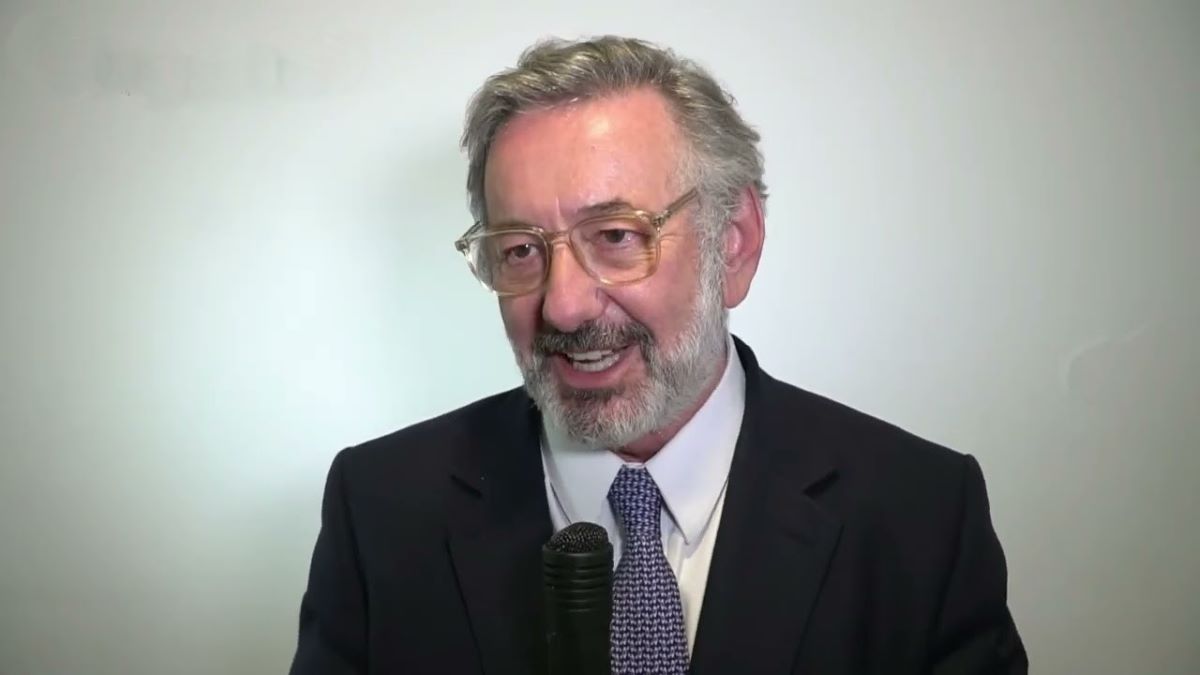 Márcio Fernando Elías Rosa. Márcio Fernando Elías Rosa.