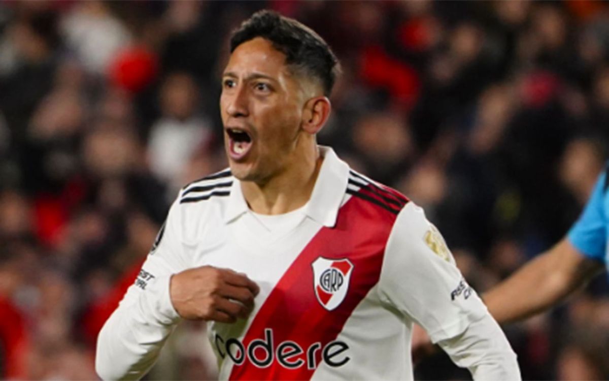 River se clasificó a los octavos de final luego de vencer a The Strongest por 2 a 0 con goles de Aliendro y Borja. River se clasificó a los octavos de final luego de vencer a The Strongest por 2 a 0 con goles de Aliendro y Borja.