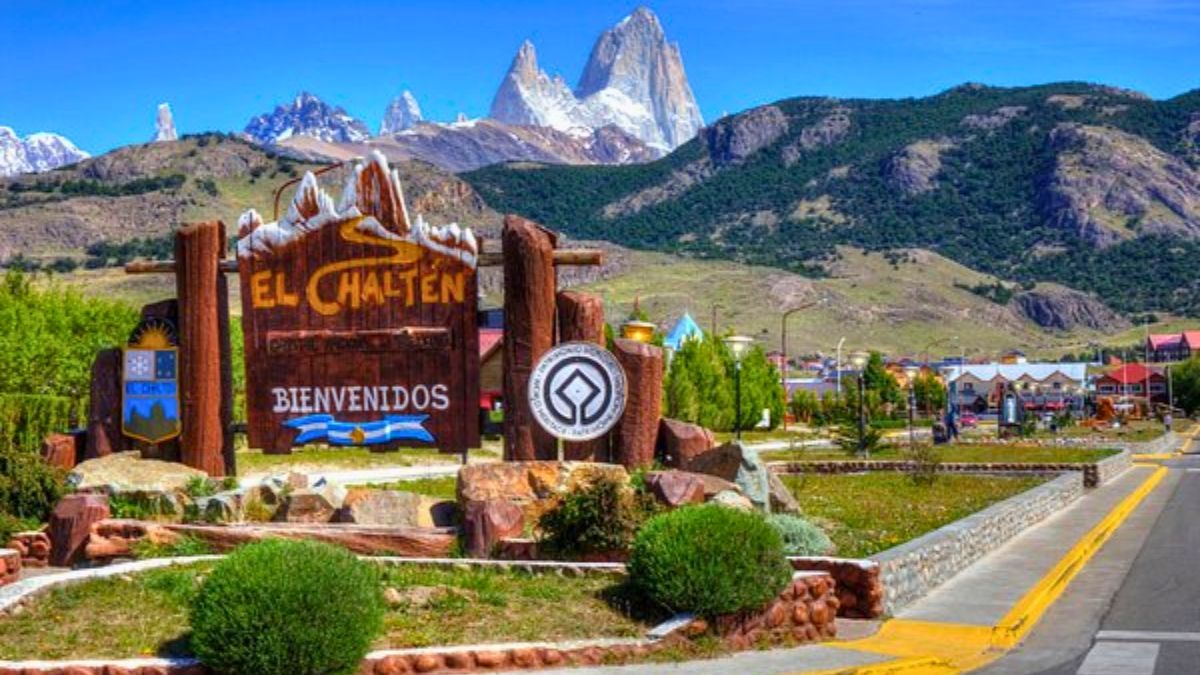 El pueblo es uno de los más bellos de la Patagonia. El pueblo es uno de los más bellos de la Patagonia.