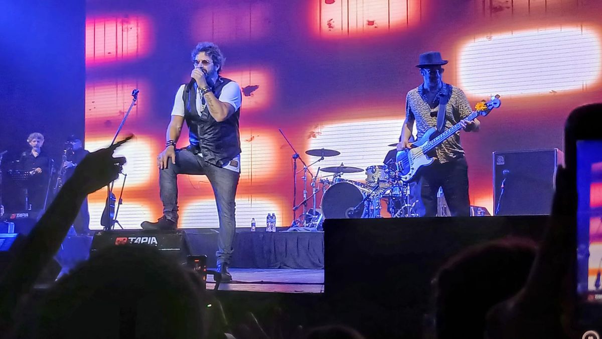 Caballeros de la Quema en el Arena Maip&uacute;. Buen show.