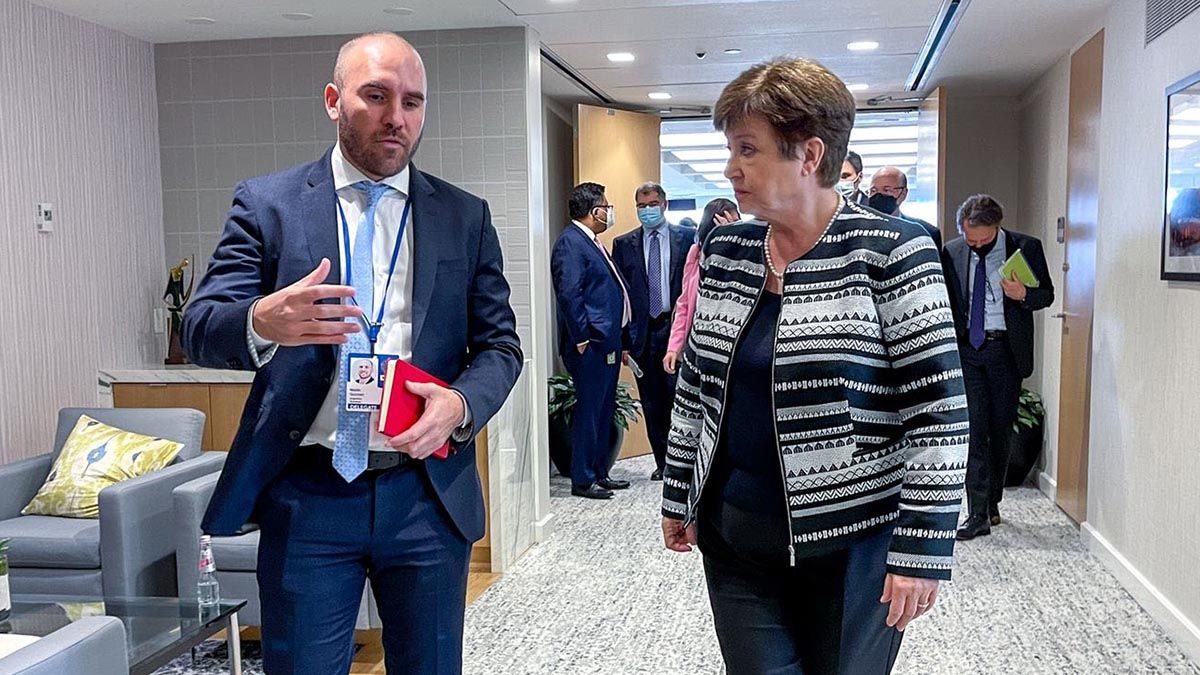 Martín Guzmán durante la reunión con Kristalina Georgieva, tiitular del FMI.