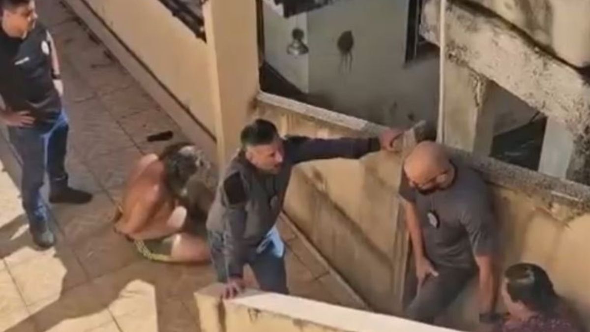 El momento de la detención tras el supuesto crimen en Brasil.
