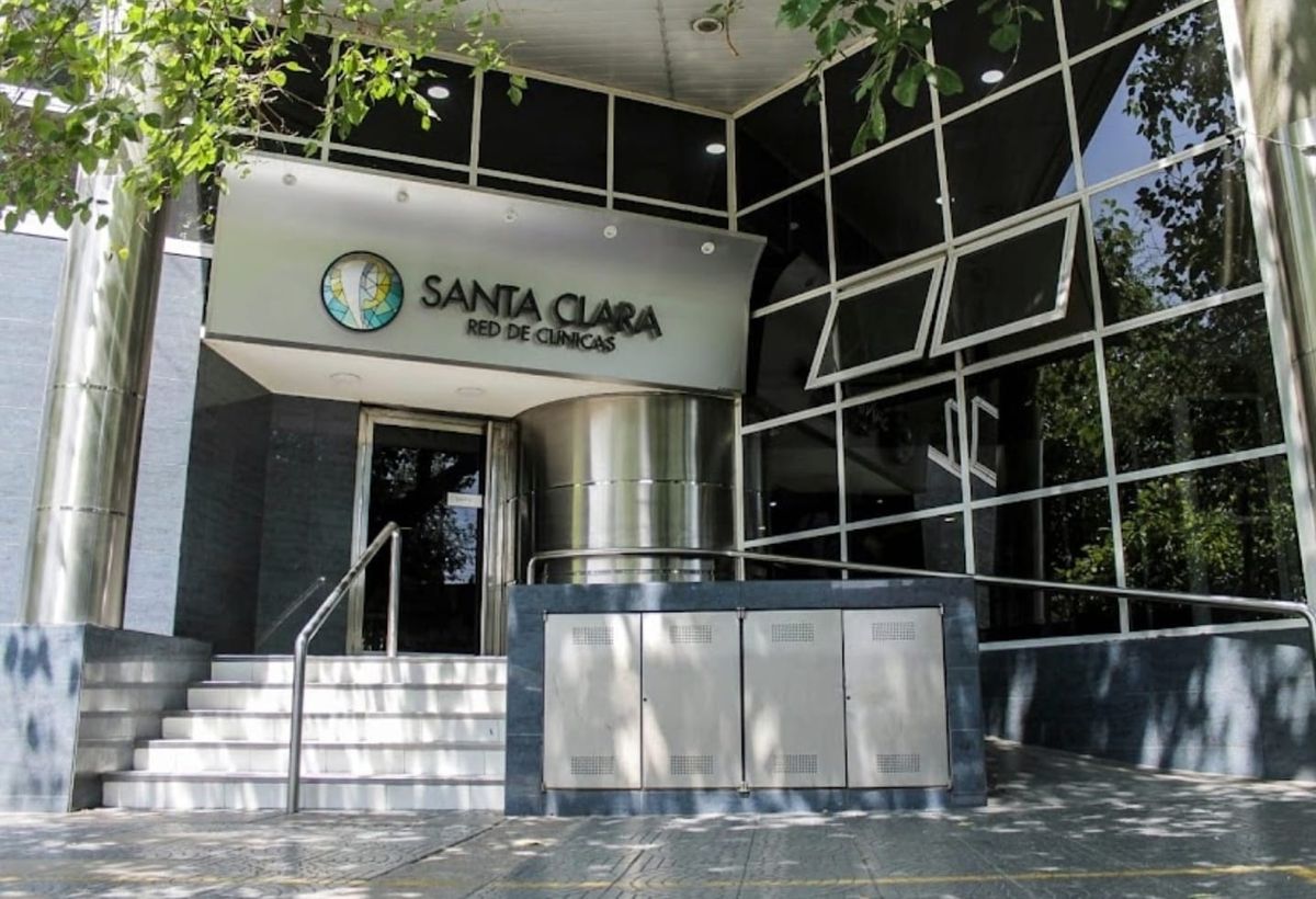 El Grupo Olmos es dueño de la Clínica Santa Clara en Mendoza. Competirá por administrar el hospital de Luján en la primera experiencia, público-privada, del país. El Grupo Olmos es dueño de la Clínica Santa Clara en Mendoza. Competirá por administrar el hospital de Luján en la primera experiencia, público-privada, del país.