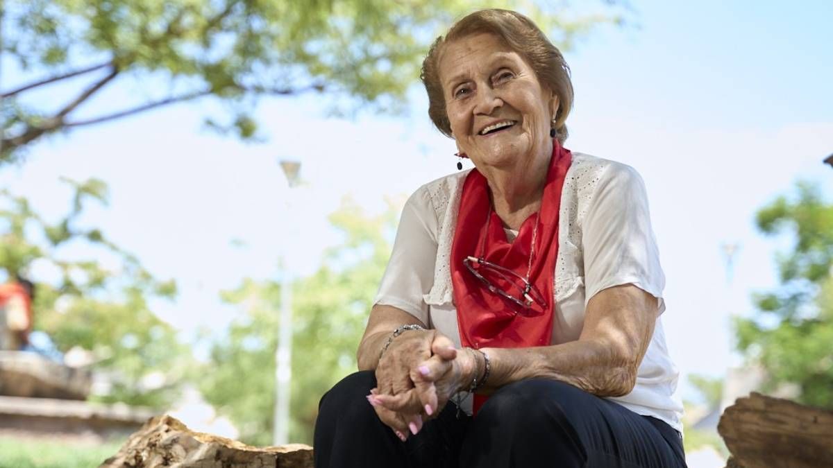María González brindó un concierto con sus compañeros de coro. Cantar es una de las cosas que más quiere en la vida.