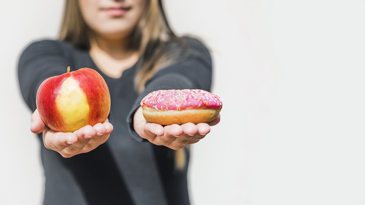 Lo ideal es sustituir los productos de empaquetado complejo o alimentos ultraprocesados por comida real.