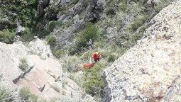 ¿Es Mariela? Encontraron un cadáver en Capilla del Monte y cerraron el Uritorco para rescatarlo