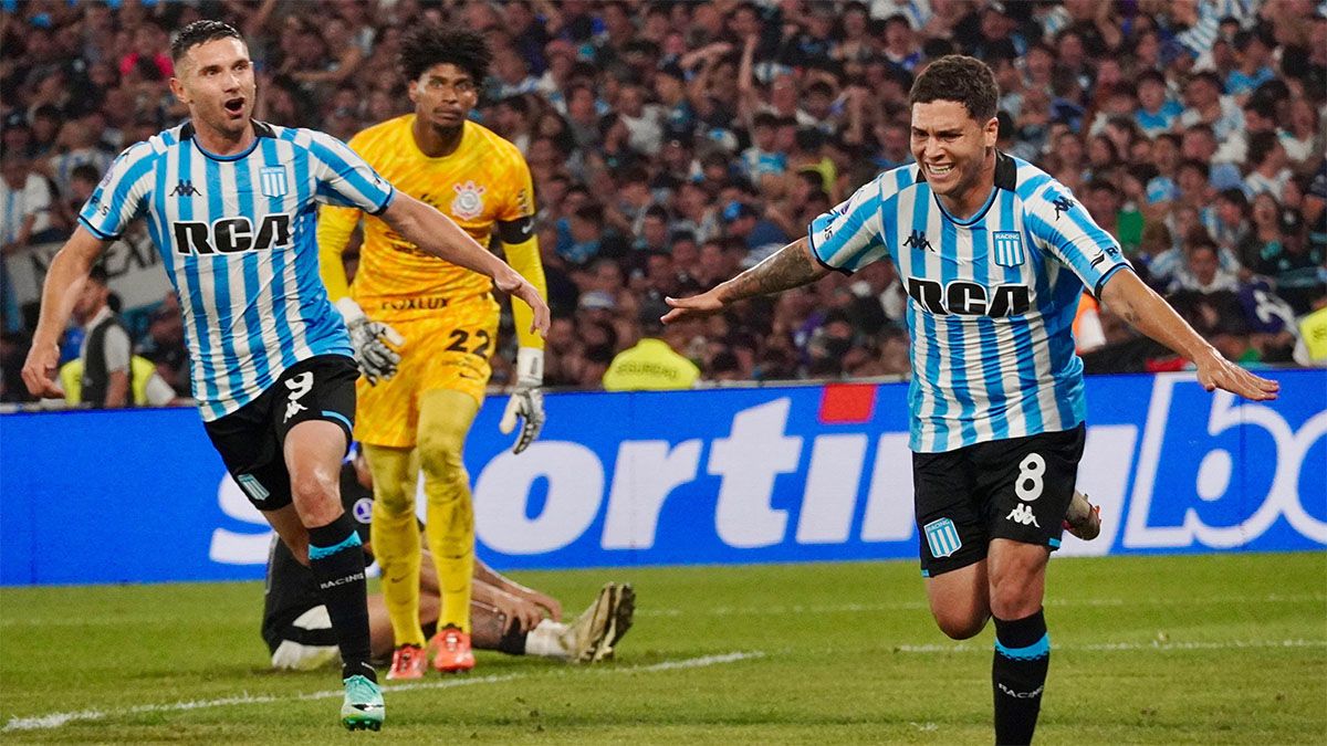 Juanfer Quintero la rompió en Racing. Juanfer Quintero la rompió en Racing.