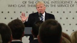 Trump a la CIA: Estoy con ustedes 1.000 %