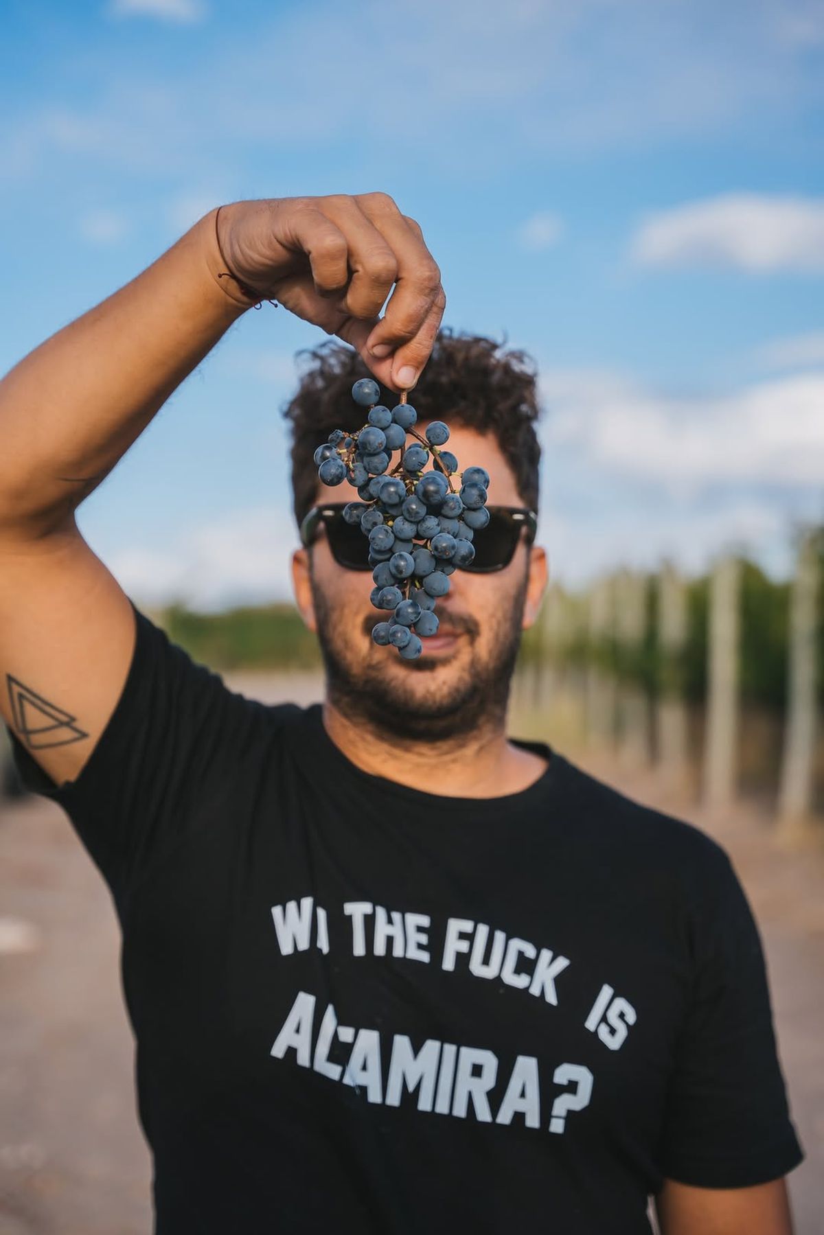 Hacer vino se convirtió en una forma de vida para Federico Gambetta. Hacer vino se convirtió en una forma de vida para Federico Gambetta.