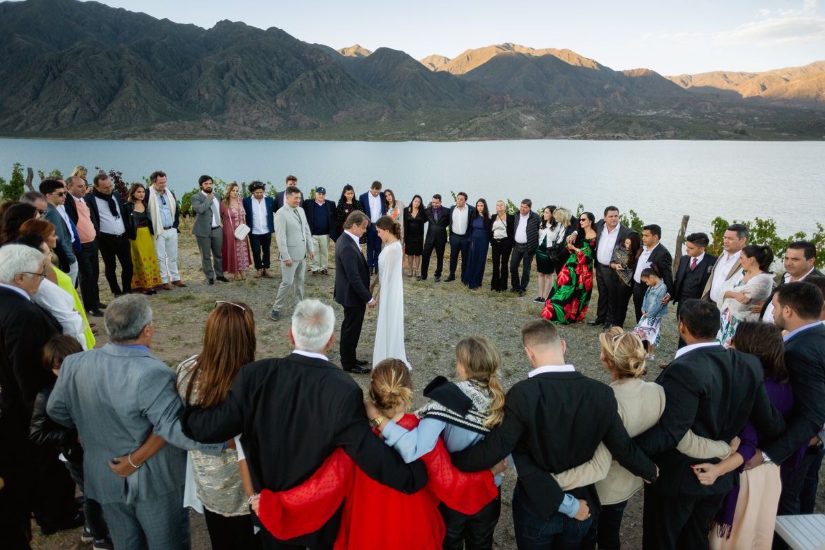 Las bodas de brasileños en Mendoza, son más perfeccionistas y emotivas que los casamientos locales. Gentileza Gustavo Savelli.