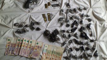 Detuvieron a cuatro mujeres en allanamientos por drogas