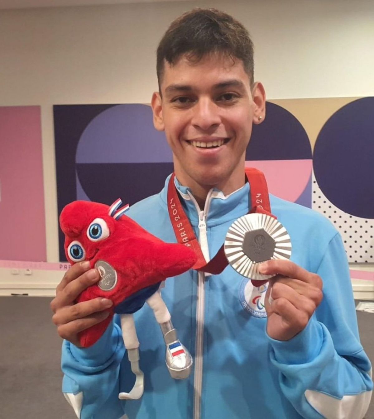 Alexis Chávez ganó una nueva medalla para Argentina en los Juegos Paralímpicos. Alexis Chávez ganó una nueva medalla para Argentina en los Juegos Paralímpicos. 