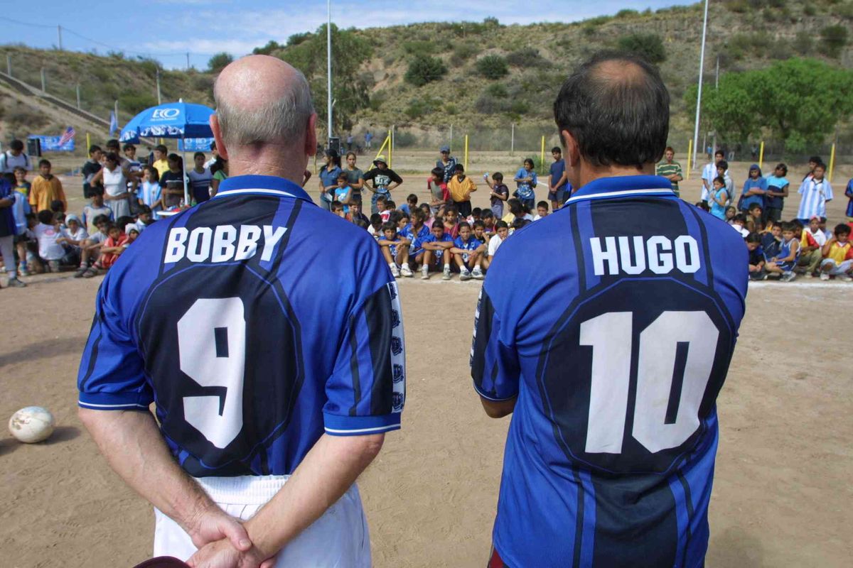 El 9 y el 10: Bobby Charlton y Hugo Porta El 9 y el 10: Bobby Charlton y Hugo Porta