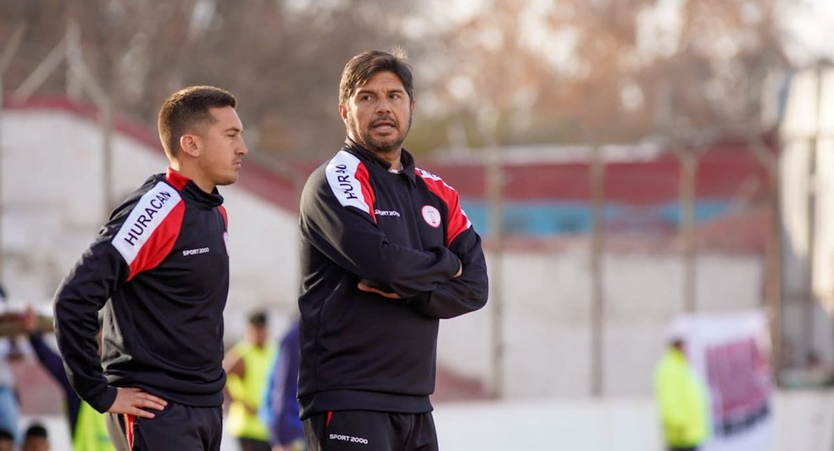 Alejandro Abaurre a la derecha junto a Abdo Alí, su ayudante de campo. Alejandro Abaurre a la derecha junto a Abdo Alí, su ayudante de campo.