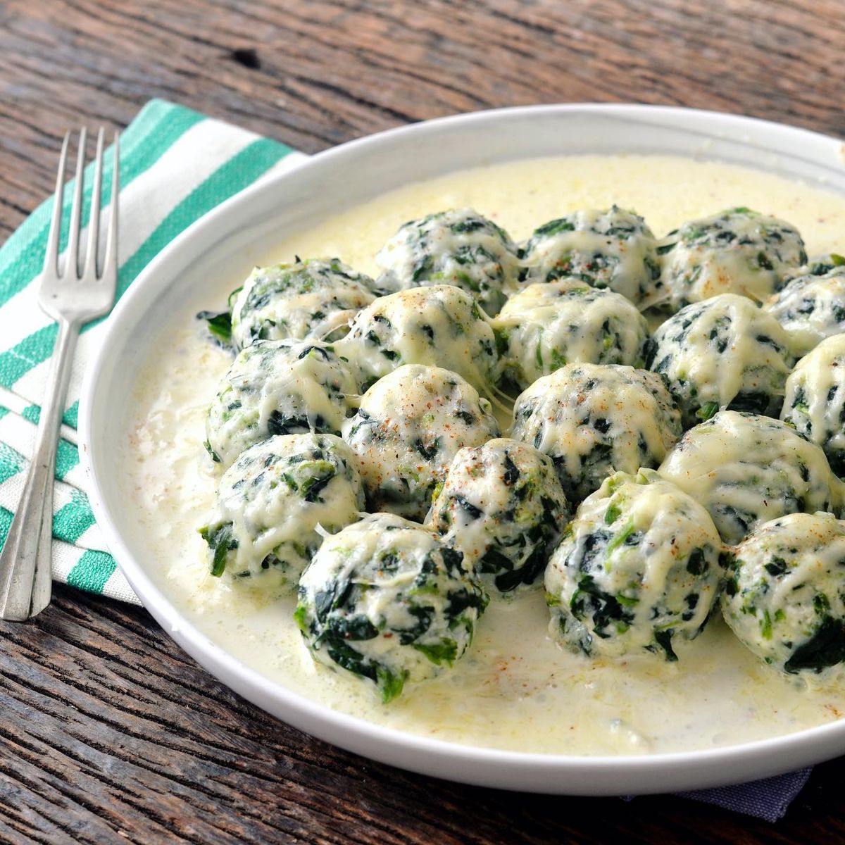 Malfattis clásicos de espinaca y ricota gratinados súper suaves y deliciosos. Malfattis clásicos de espinaca y ricota gratinados súper suaves y deliciosos.