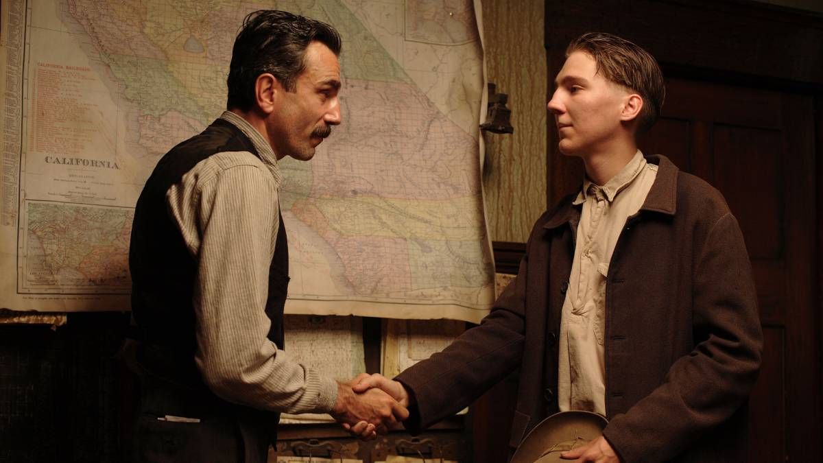 Netflix tiene en su cartelera Petróleo Sangriento, un clásico del cine. Netflix tiene en su cartelera Petróleo Sangriento, un clásico del cine.