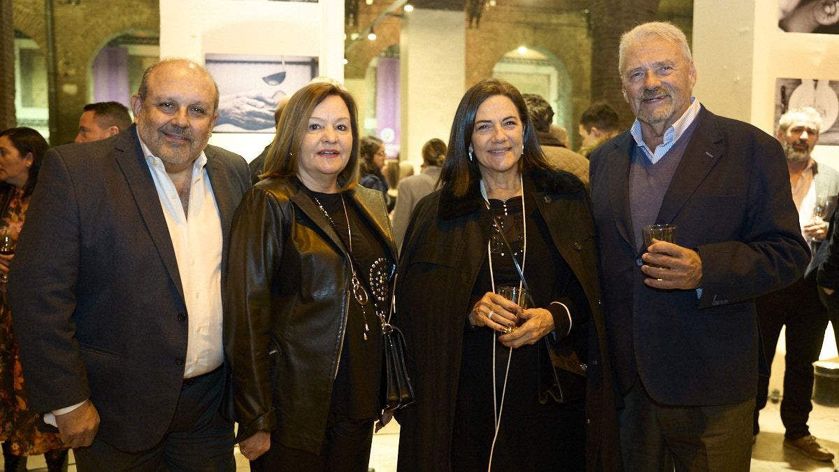 Adolfo Brenan (Farmacia del Centro), Gabriela Giornelli, Clara Franciosi y José Amoretti. Adolfo Brenan (Farmacia del Centro), Gabriela Giornelli, Clara Franciosi y José Amoretti.