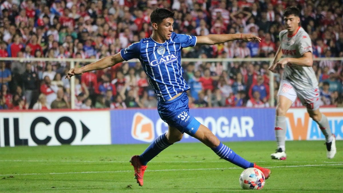 El mendocino ex Godoy Cruz y Boca Ezequiel Bullaude llegó al fútbol méxicano y jugará para el Tijuana de la Liga MX.