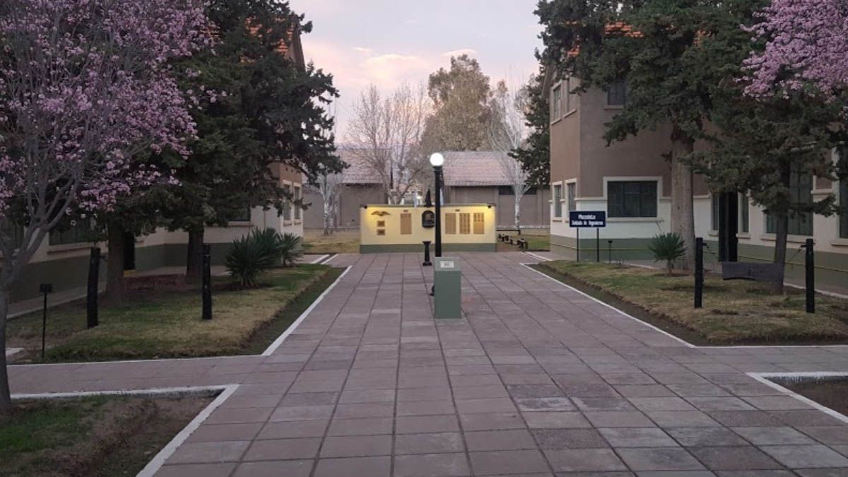 El soldado Órdenes fue visto con vida por última vez en 1976 en el Regimiento Campo Los Andes de Tunuyán.