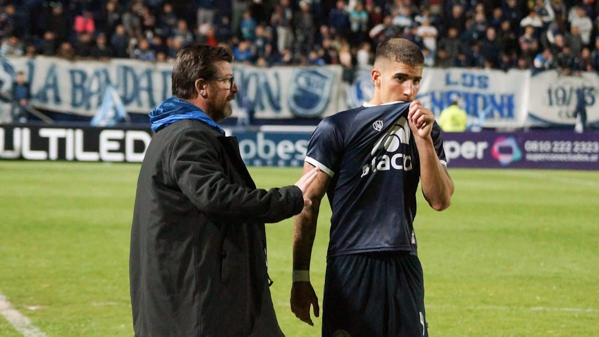 Petrasso es un agradecido a los hinchas, a Alfredo Berti y a sus compañeros. Petrasso es un agradecido a los hinchas, a Alfredo Berti y a sus compañeros.