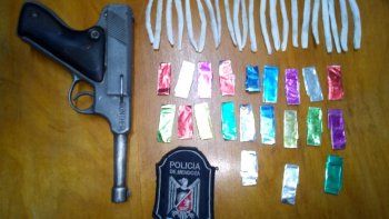Secuestraron un arma de fuego, cocaína y marihuana