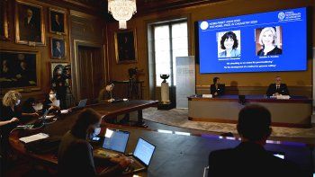 Premio Nobel de Química a científicas por trabajos en genética