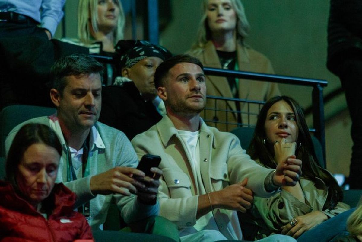 Alexis Mac Allister. El campeón del mundo sumó su aguante al equipo argentino de Copa Davis en Manchester.