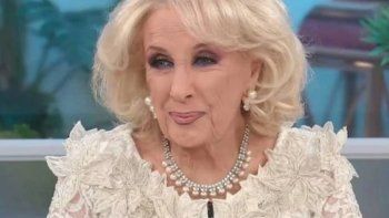 Mirtha Legrand se disculpó con el presidente Macri luego de su exabrupto