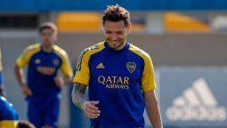 Sorpresa en Boca con la decisión de Russo sobre Zárate