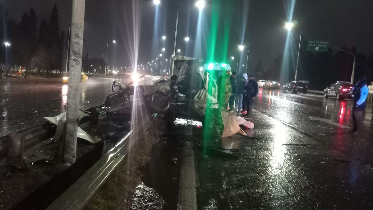 Lucas Nicolás Aguirre, de 31 años, murió al accidentarse en el Acceso Este entre Sarmiento y Cañadita Alegre, de Guaymallén.