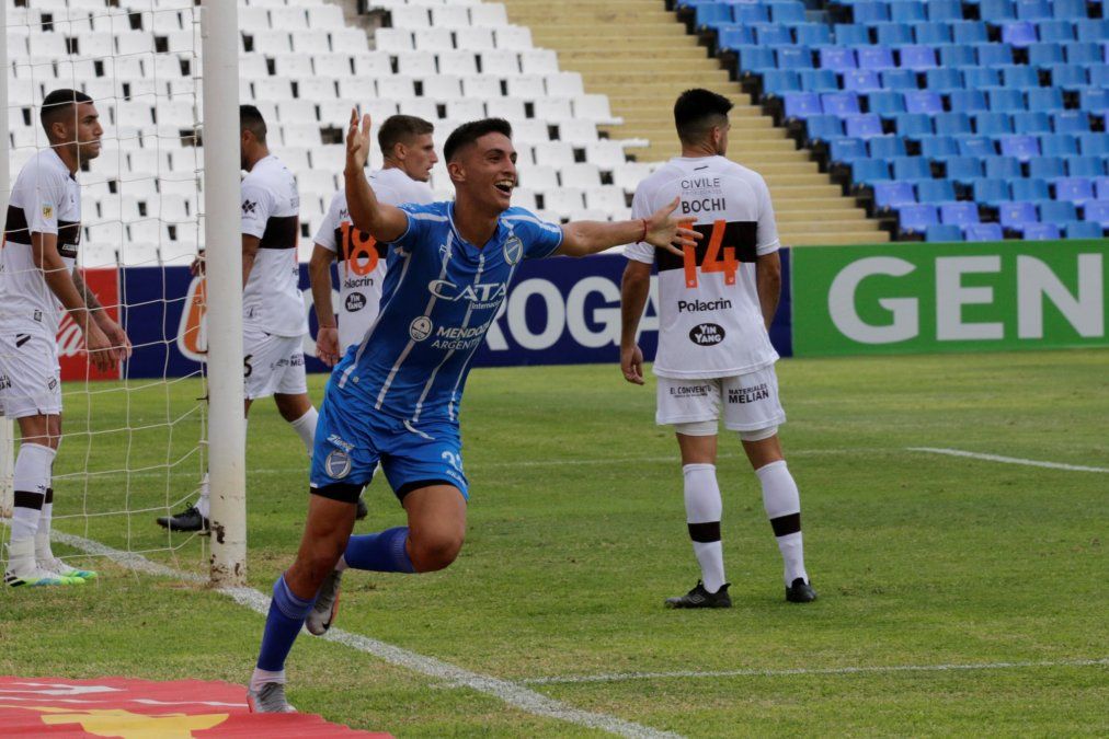 Bullaude, con la llegada de Méndez, sigue metiendo goles