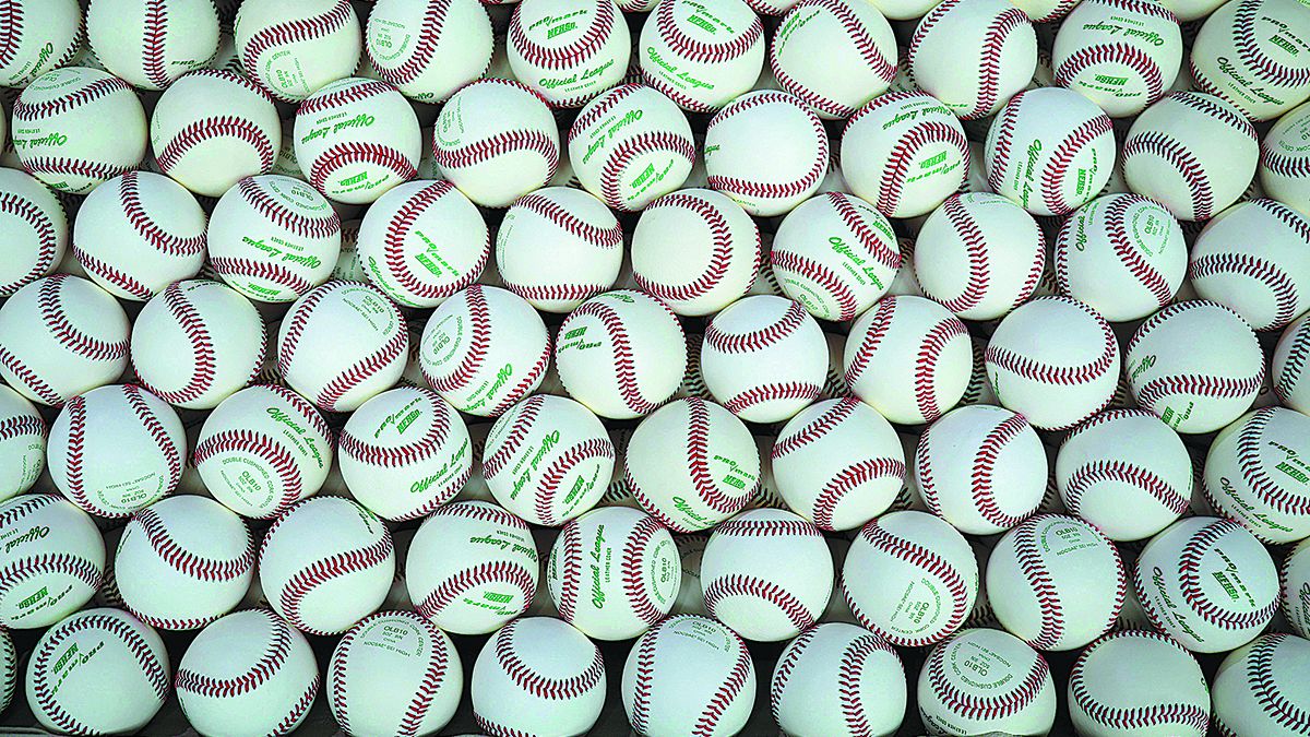 Las pelotas de béisbol producidas en el condado de Dushan están ganando popularidad en Europa y Estados Unidos. WEI ZONGBIN / PARA CHINA DAILY