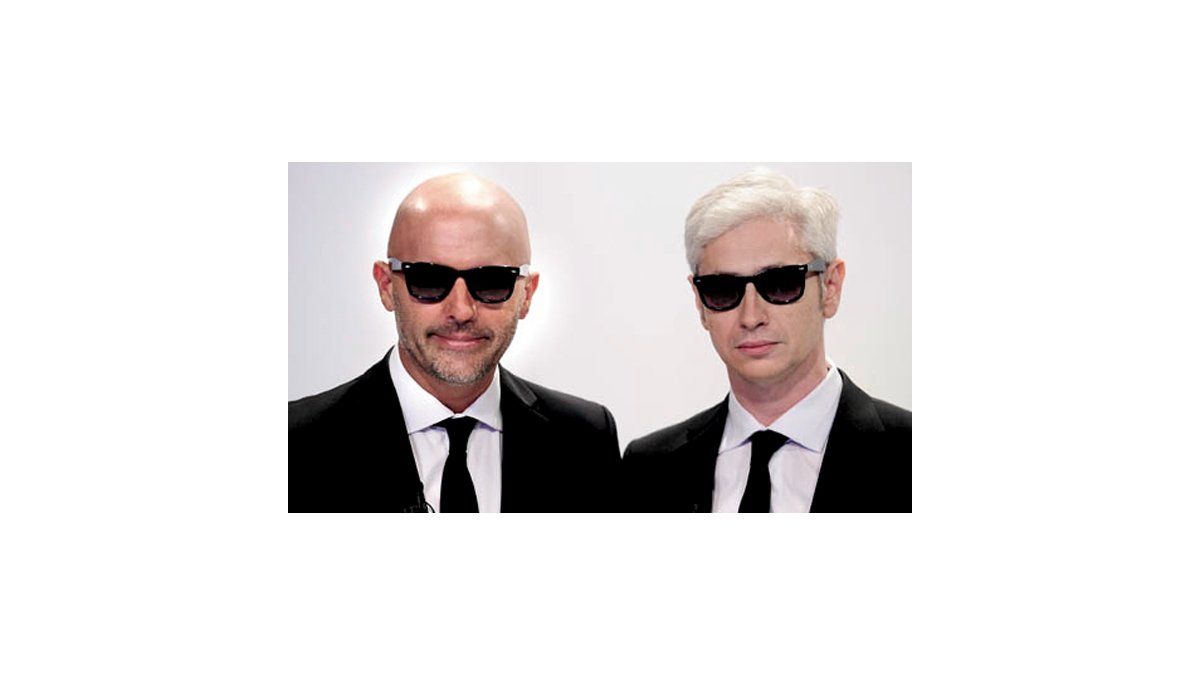 Vuelve Caiga Quien Caiga