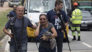 Más de 20 tiroteos diarios amenazan el Carnaval de Río