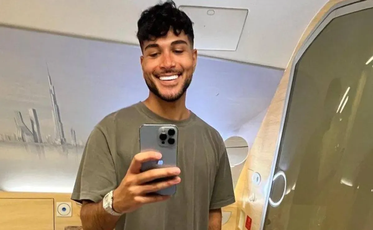 El joven que se hizo millonario y se declaró a la quiebra pocos años después. El joven que se hizo millonario y se declaró a la quiebra pocos años después.