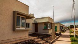 Adjudicatarios de la vivienda social deberán pagar impuestos y servicios