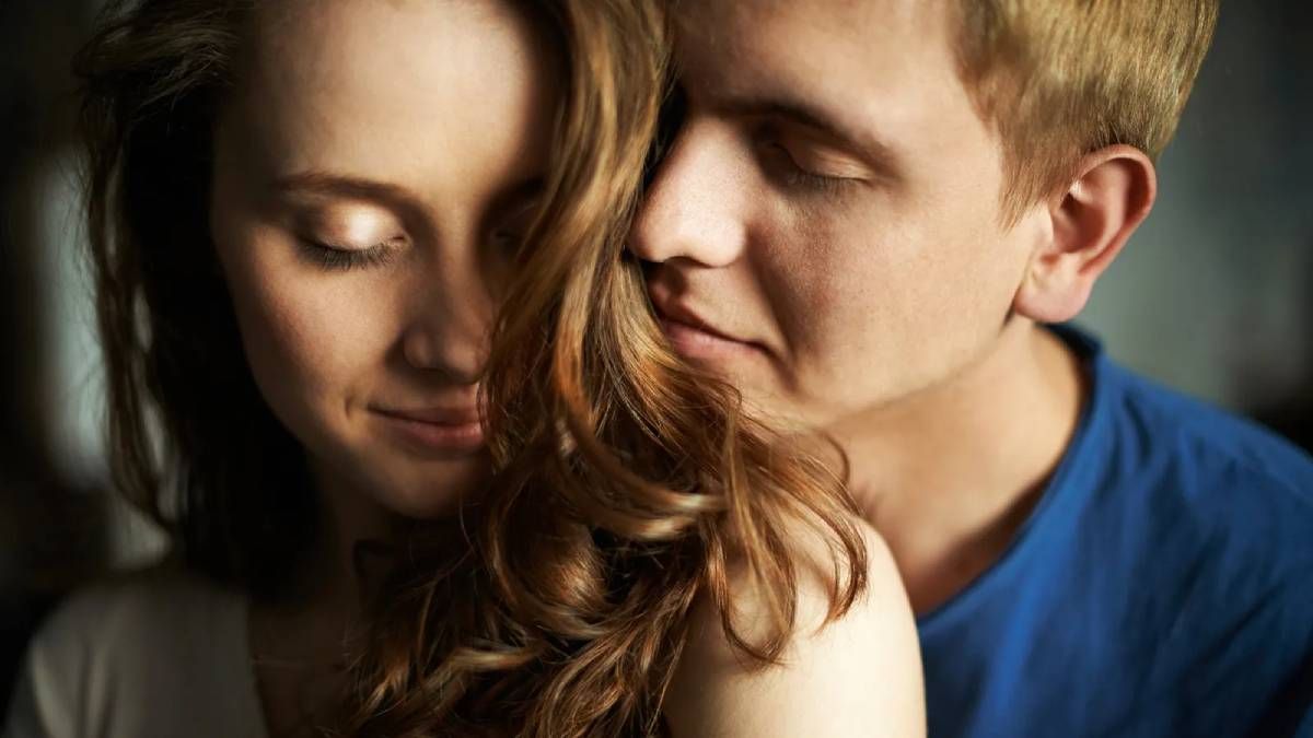 Quñe significa que te guste cómo huele tu pareja.