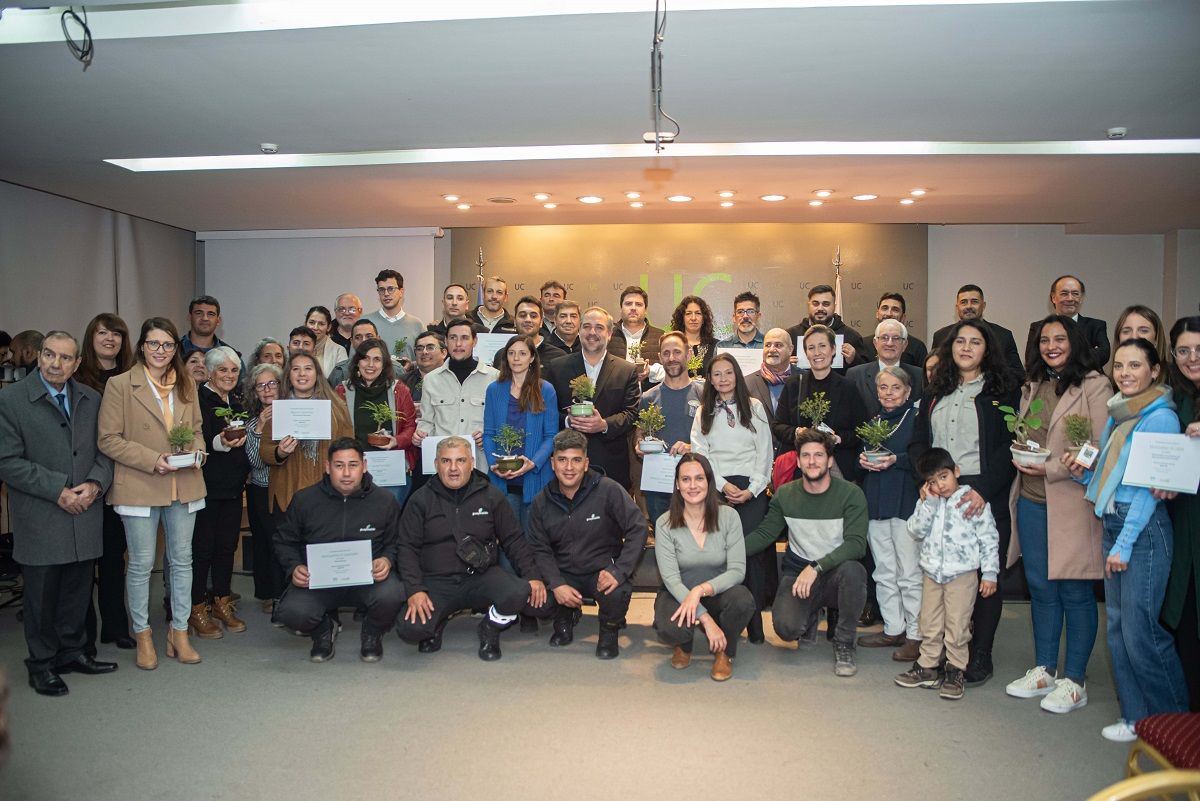 Desde hace 22 años la Universidad de Congreso realiza la entrega de la Mención al Compromiso Ambiental.