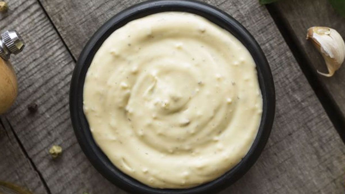 La receta de salsa de aho casera se hace en minutos y sale liviana y suave.