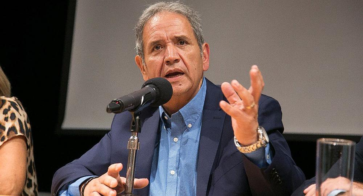 El mendocino Sergio Palazzo conducirá el gremio de los bancarios cuatro años más. El mendocino Sergio Palazzo conducirá el gremio de los bancarios cuatro años más.